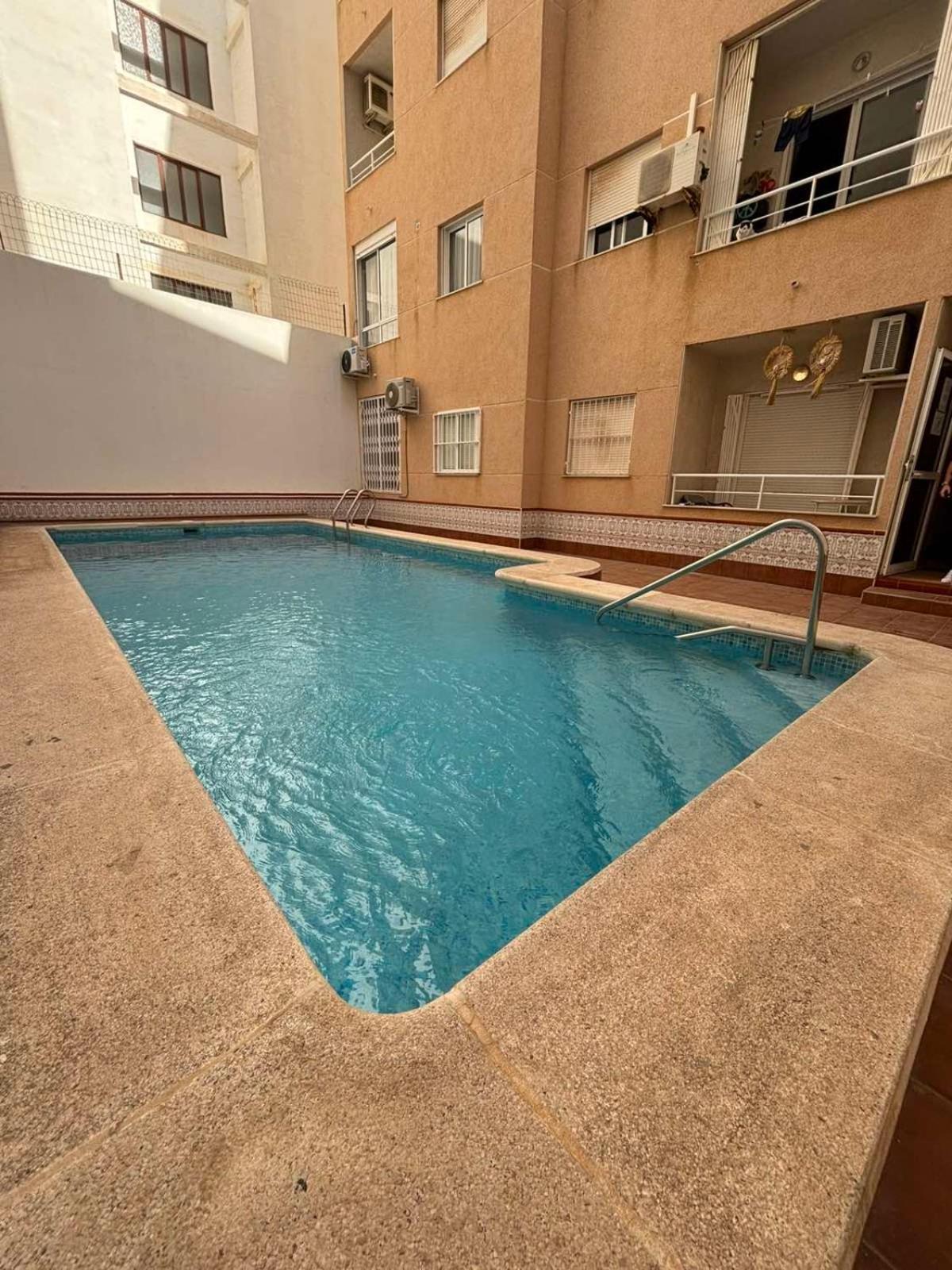 Apartamento Eb By Zanis Torrevieja Exterior foto